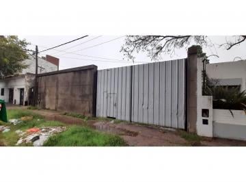 Bodega-Galpón · 406m² · 1 Ambiente · Venta Importante Terreno Zona Sur con Galpón. Zona Comercial.