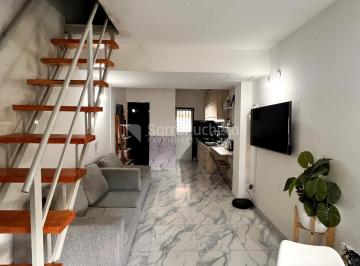 PH · 60m² · 2 Ambientes · 1 Cochera · Venta Duplex 2 Ambientes con Cochera, Escritorio y Patio en Ituzaingo Sur