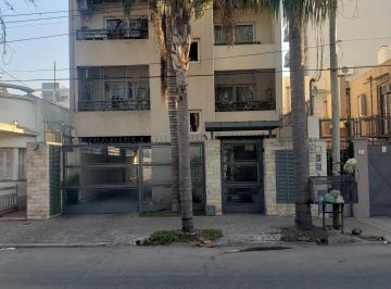 Departamento de 2 ambientes, Quilmes · Hermoso Semipiso con Cochera en Quilmes Centro