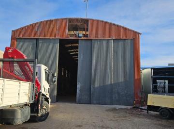 Bodega-Galpón · 2500m² · Alquiler - Galpón en Barrio Industrial