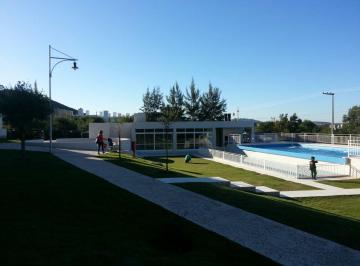 Foto · Departamento un Dormitorio con Cochera en Alquiler