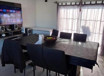 Comedor · Depto 3 Ambientes con Cochera Cubierta, Dependencia de Servicio y Patio