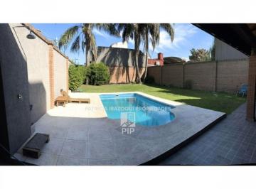 Casa · 250m² · 5 Ambientes · 2 Cocheras · Casa en Venta en El Palomar