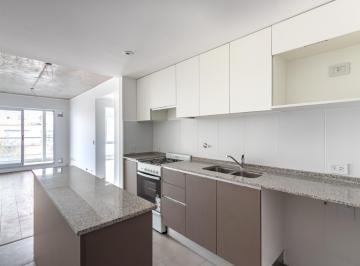 Departamento · 110m² · 4 Ambientes · 1 Cochera · Departamento en Av Ovidio Lagos 574
