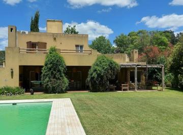 Casa de 5 ambientes, Pilar · Venta Casa 5 Ambientes en Condominio Barrio Las Beratrices en Manuel Alberti
