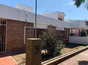 Foto · Barrio Paso de Los Andes Casa - Esquina