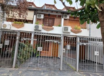 Casa de 5 ambientes, La Matanza · En Venta - Hermoso Triplex en Ramos Mejia
