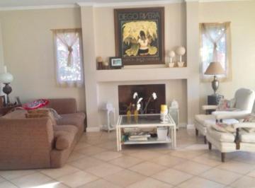 Casa de 4 ambientes, Pilar · Casa Venta - 3 Dorm., lote Central - Bc El Molino con Pileta