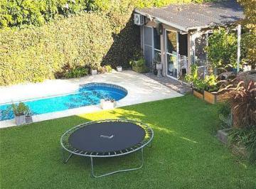 Casa · 284m² · 6 Ambientes · 2 Cocheras · Casa Venta - Béccar - Vías a Av Libertador