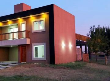 Casa de 6 ambientes, Presidente Perón · Oportunidad! Dueño Directo Casa en 2 Plantas con Pileta