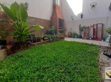 Departamento · 95m² · 4 Ambientes · Excelente 4 Ambientes con Jardín y Parrilla