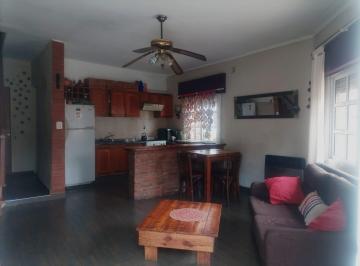 PH · 74m² · 4 Ambientes · Venta PH 4 Ambientes en Caseros, 3 Dorm., 2 Baños