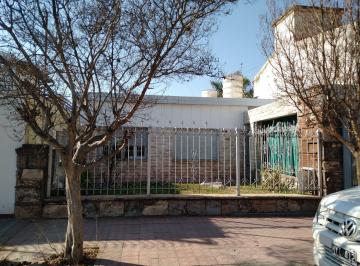 Casa de 4 ambientes, Córdoba · B° Rosedal - A. Chazarreta a m Ruta 20