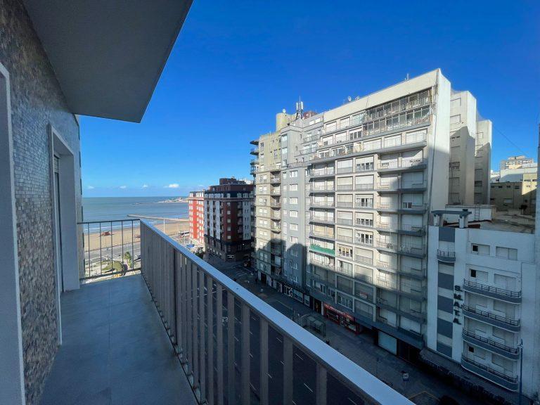 Departamento de 3 ambientes con dependencia, vista al mar, Zona Centro