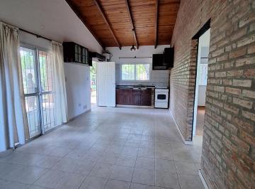 Casa · 74m² · 3 Ambientes · 2 Cocheras · Casa Dos Dorm. con Jardín - San Sebastián 1400 - Funes Santa Fe