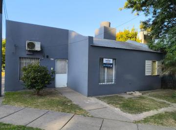 Casa · 95m² · 5 Ambientes · Casa con Tres Dorm., B° Lourdes, Santo Tome