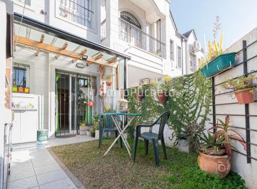 PH · 83m² · 4 Ambientes · 1 Cochera · Venta Duplex 4 Ambientes con Patio y Cochera en Villa Sarmiento.
