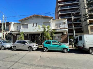 PH de 3 ambientes, Morón · Casa PH en Planta Baja y Primer Piso. 4 Ambientes