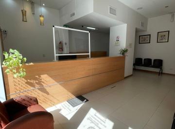 Local comercial , Barracas · Local 190 m² - con Cochera