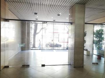 Oficina comercial · 80m² · 3 Ambientes · Venta Oficina Tres Ambientes en Monserrat