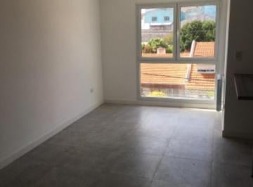 Departamento · 47m² · 2 Ambientes · Venta Depto 2 Amb a Estrenar y con Cochera!