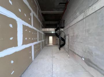 Local comercial · 46m² · Local Proximo a Importante Esquina - Apto Todo Destino!