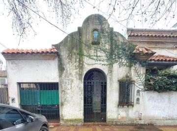 Casa de 5 ambientes, Lomas de Zamora · Excelente! Nvo. Valor Casa de Corte Antiguo m. Castro 1290 E/la Roque (Banfield)