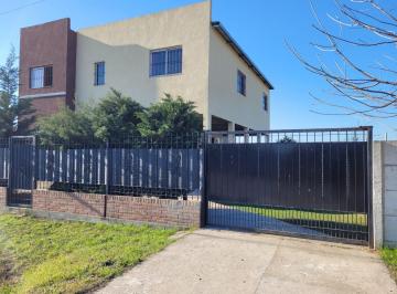 Casa de 3 ambientes, Zárate · Casa en La Campiña 1, Zárate