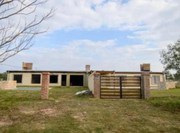 Casa · 96m² · 5 Ambientes · Complejo con Dos Casas y Piscina, Las Paltas, Santa Fe