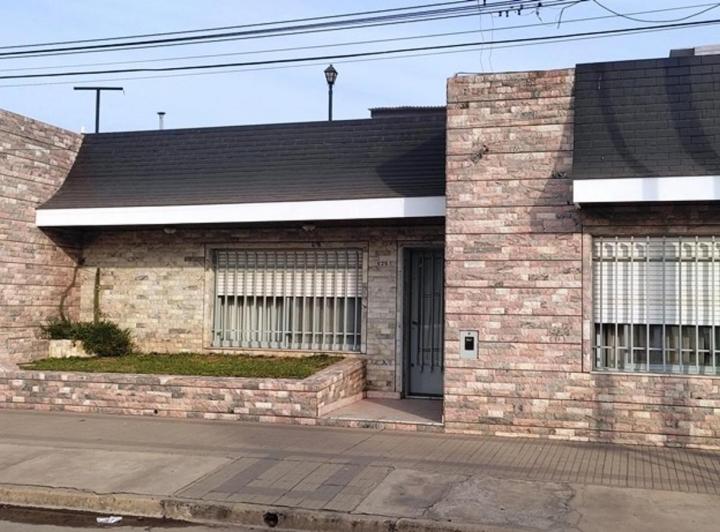 Casa · 207m² · 4 Ambientes · 1 Cochera