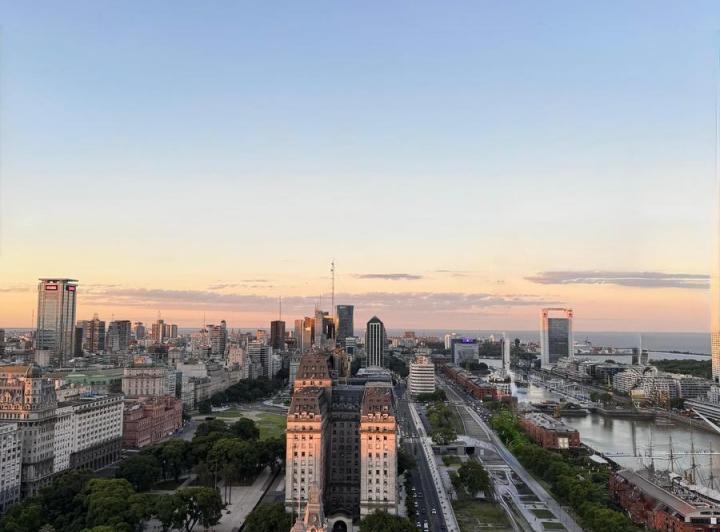 Desarrollo vertical · Huergo 475 | Puerto Madero Cap01