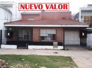 Casa de 5 ambientes, La Matanza · Casa Multifamiliar en Venta, González Catán