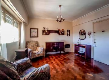 Departamento · 63m² · 4 Ambientes · Venta/permuta - Departamento 2 Dorm. - España y Hospitales, Rosario