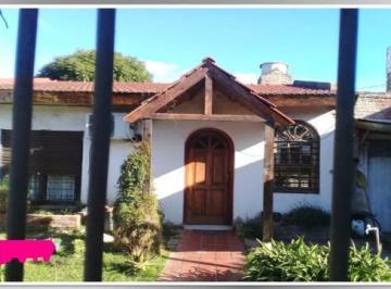 Casa · 60m² · 2 Ambientes · 1 Cochera · Casa en Venta