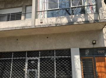 Local comercial · 190m² · 6 Cocheras · Local Venta Banfield, Lomas de Zamora, G. B. a.