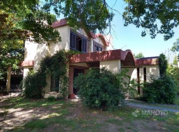 Casa · 140m² · 5 Ambientes · 1 Cochera · Casa en Venta en Los Horneros C. C. - Maroto Propiedades
