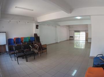 Departamento · 96m² · 1 Ambiente · Alquiler - Oficina 100 m² - Apto Profesional - Castelar Sur