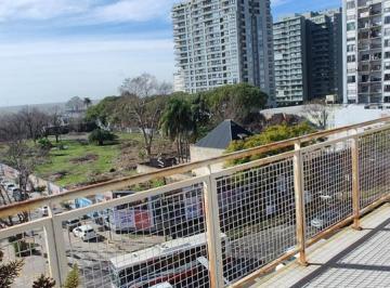 Departamento · 82m² · 4 Ambientes · 1 Cochera · Departamento en 4 Ambientes Sobre Av Libertador en Olivos, Apto Crédito con Vista Al Rio