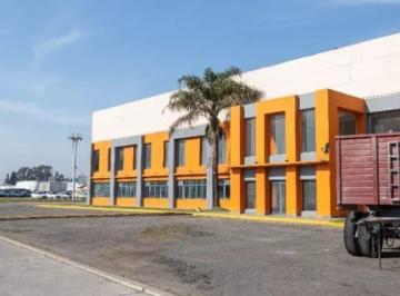 FAU-FAU-2317_2 · Galpón. | Belisario Roldan 2800