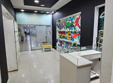 Local comercial de 1 ambiente, Pilar · Alquiler Local Comercial en Shopping Pilar Point.