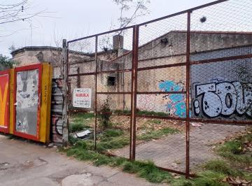 Bodega-Galpón , Esteban Echeverría · Galpón en Alquiler en Monte Grande Centro