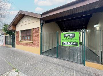 Casa · 180m² · 5 Ambientes · 4 Cocheras · Casa 5 Ambientes a La Venta en Merlo Sur