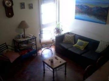 FRC-FRC-6820_2 · Av Rivadavia 3100 Balvanera 2amb U$68.000