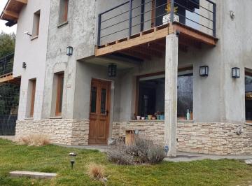 PH · 120m² · 4 Ambientes · 1 Cochera · Barrio Casa de Piedra