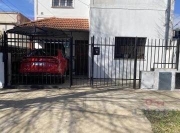 PH · 61m² · 3 Ambientes · 1 Cochera · PH en Villa Ballester