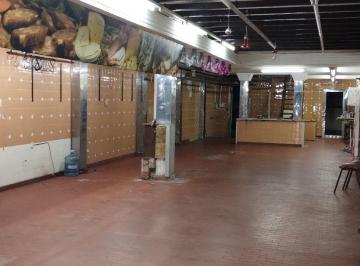 Local comercial · 160m² · Local - Olivos