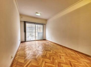 Departamento de 3 ambientes, Balvanera · Departamento 3 Ambientes Muy Luminoso en Balvanera - Lm Propiedades