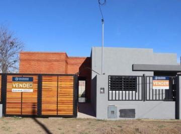 Casa · 50m² · 3 Ambientes · 2 Casas a Estrenar en Lobos, Bs As
