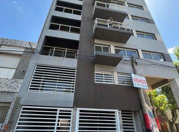 Local comercial · 33m² · 1 Ambiente · Venta Local en Pb de Edificio Barrio Parque