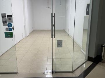 Local comercial de 1 ambiente, Pilar · Alquiler Local en Pilar, Shopping Pilar Point.